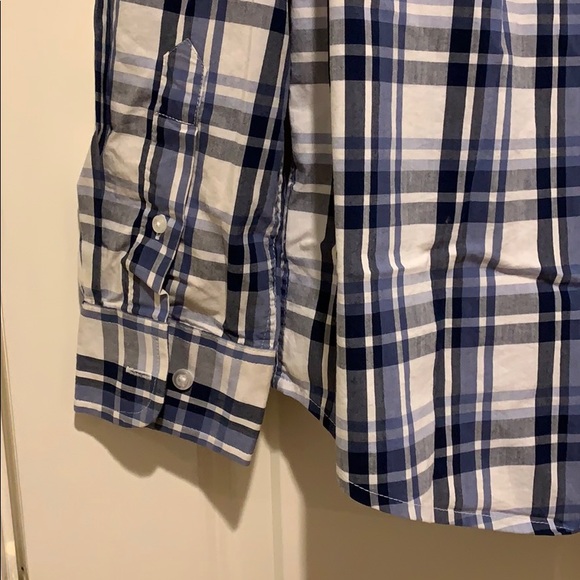 Men’s collared shirt worn once!! - Picture 6 of 6